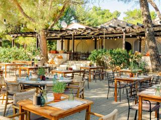 Oliva Dalmatian Restaurant