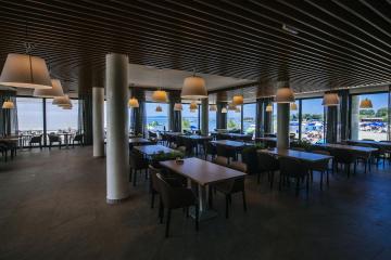 Ventula Restaurant & Lounge